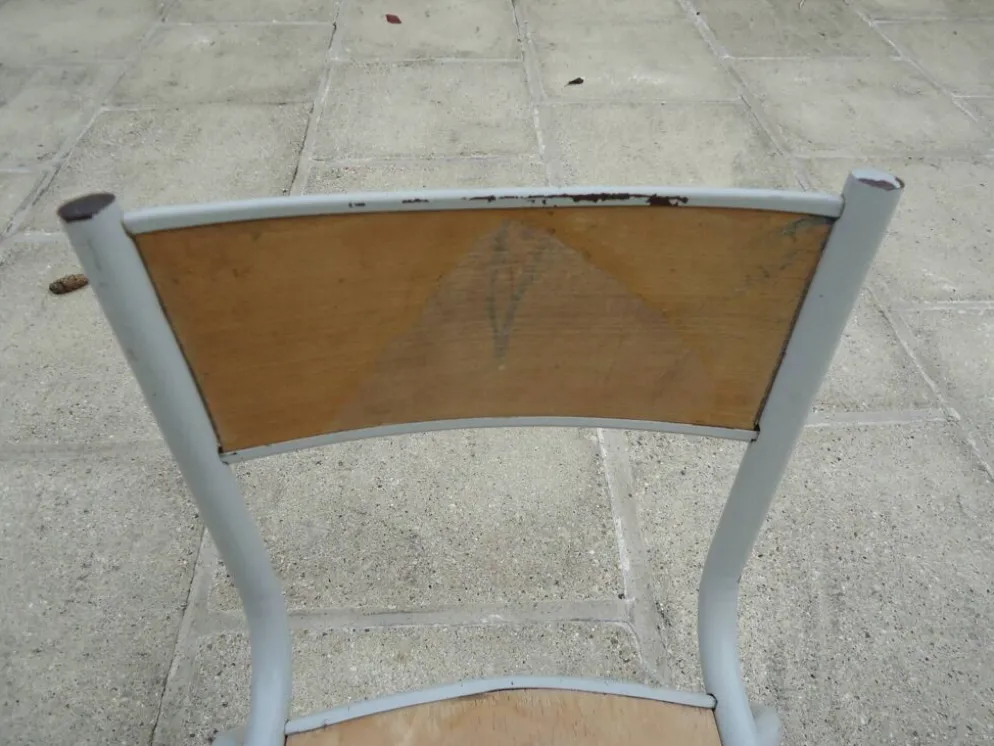 Bureau d’écolier et sa chaise assortie, année 70