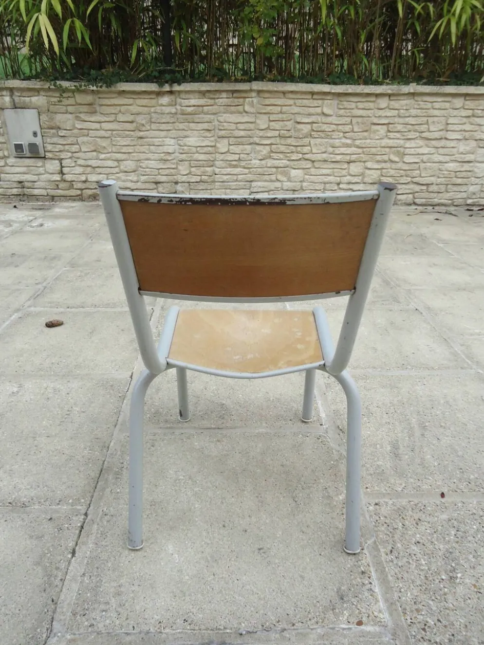 Bureau d’écolier et sa chaise assortie, année 70