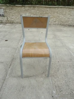 Bureau d’écolier et sa chaise assortie, année 70