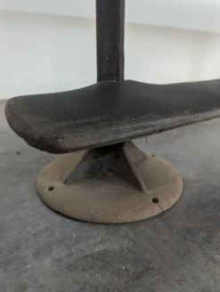 Bureau d'écolier ou console fin XIXème