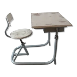 Bureau d'écolier réglable
