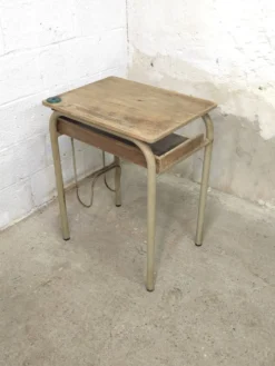 Bureau d'écolier simple 1960 avec casier