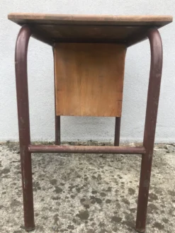 Bureau d’écolier vintage