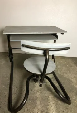 Bureau d'écolier 