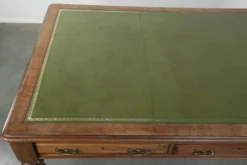 Bureau d'écriture antique anglais original du 19ème siècle.
