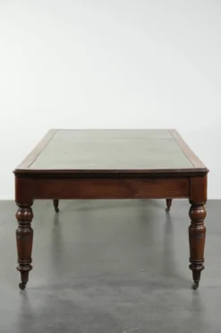 Bureau d'écriture antique anglais original du 19ème siècle.