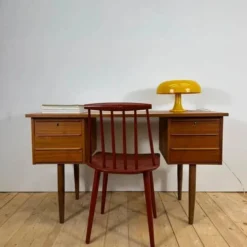 Bureau d'écriture danois en teck, 1960