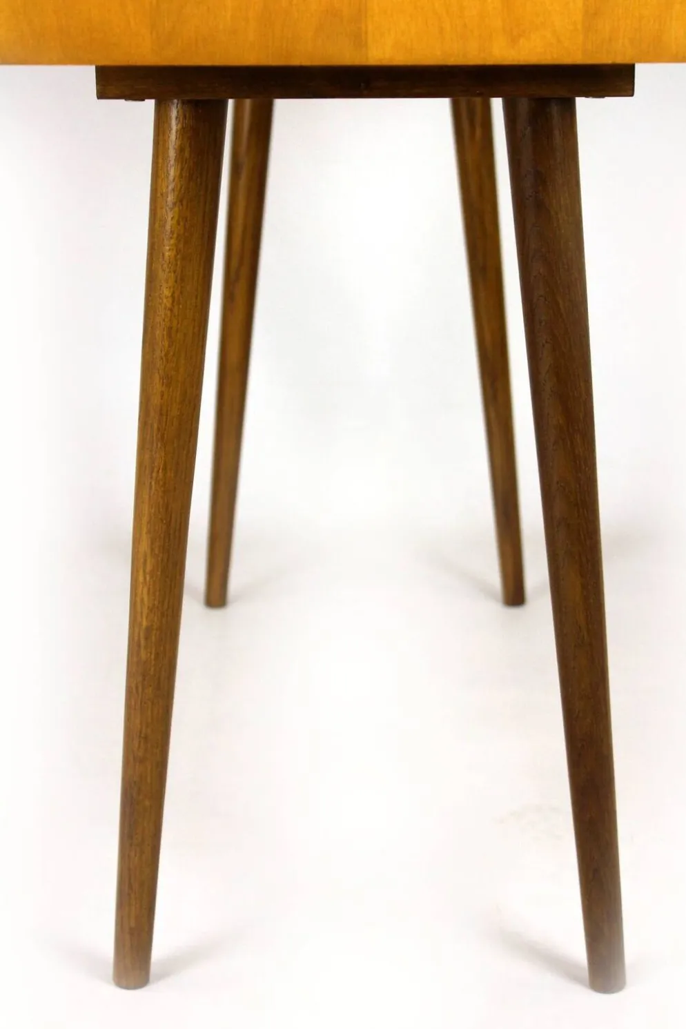 Bureau d'écriture moderne du milieu du siècle restauré de Up Zavody, années 1960