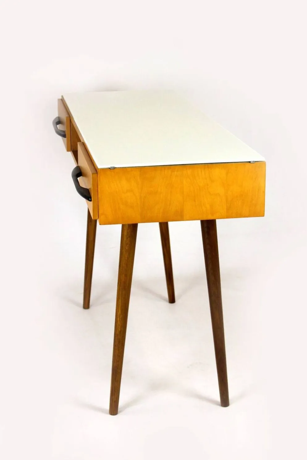 Bureau d'écriture moderne du milieu du siècle restauré de Up Zavody, années 1960