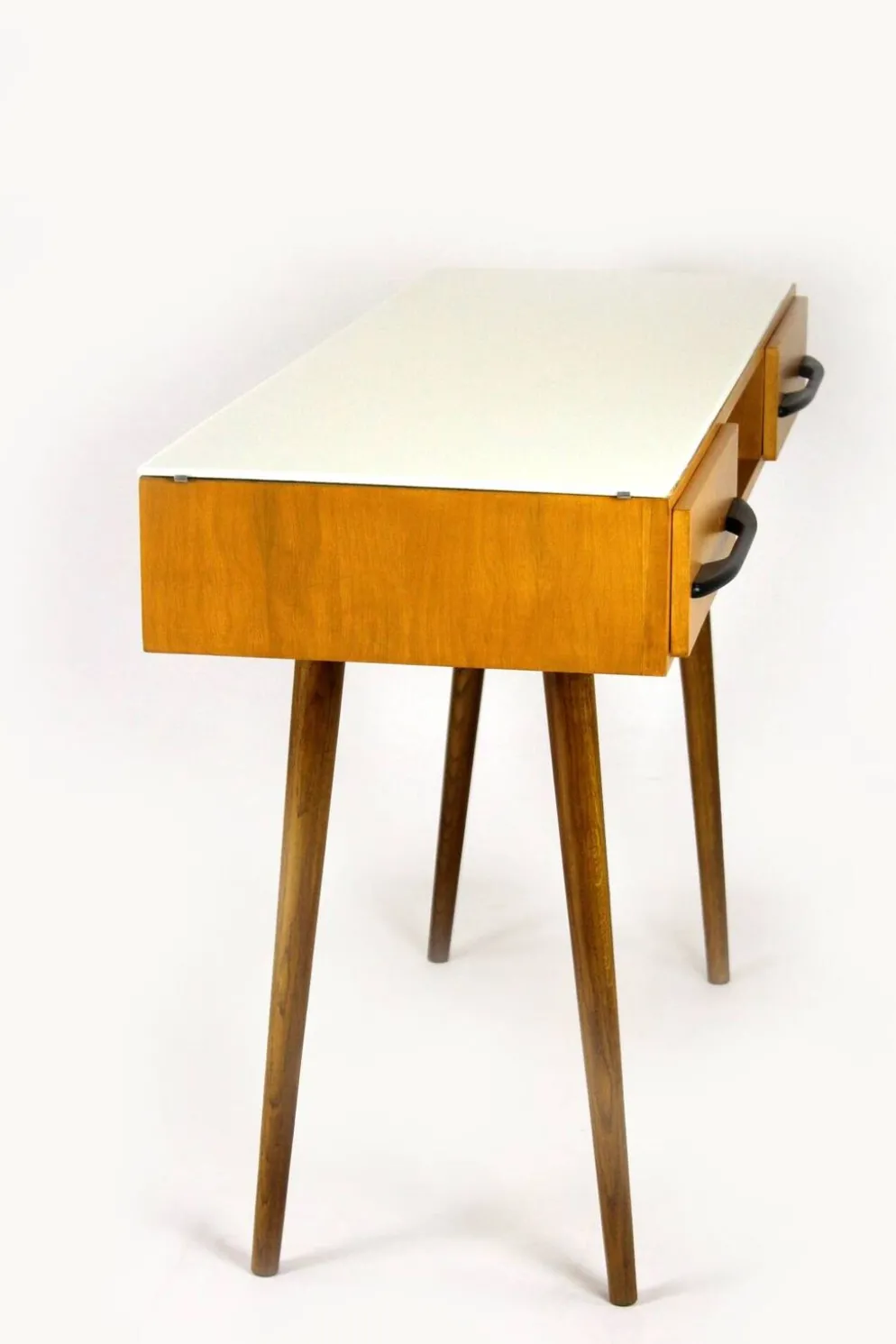 Bureau d'écriture moderne du milieu du siècle restauré de Up Zavody, années 1960