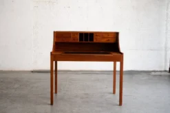 Bureau d'écriture par Andreas Hansen