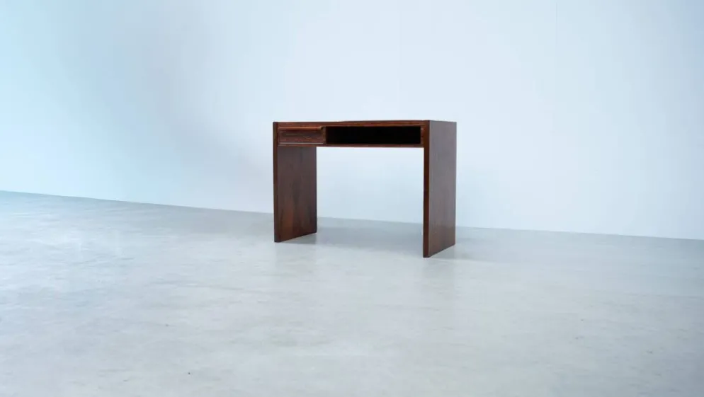 Bureau de bijoutier sur mesure des années 1970