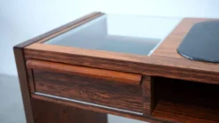 Bureau de bijoutier sur mesure des années 1970