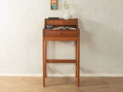 Bureau debout en teck par D-Scan, Danemark, années 1960.