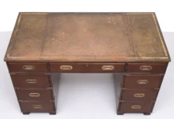 Bureau de campagne en acajou par N. Norton LTD Angleterre