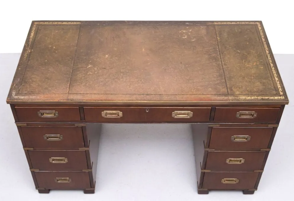 Bureau de campagne en acajou par N. Norton LTD Angleterre