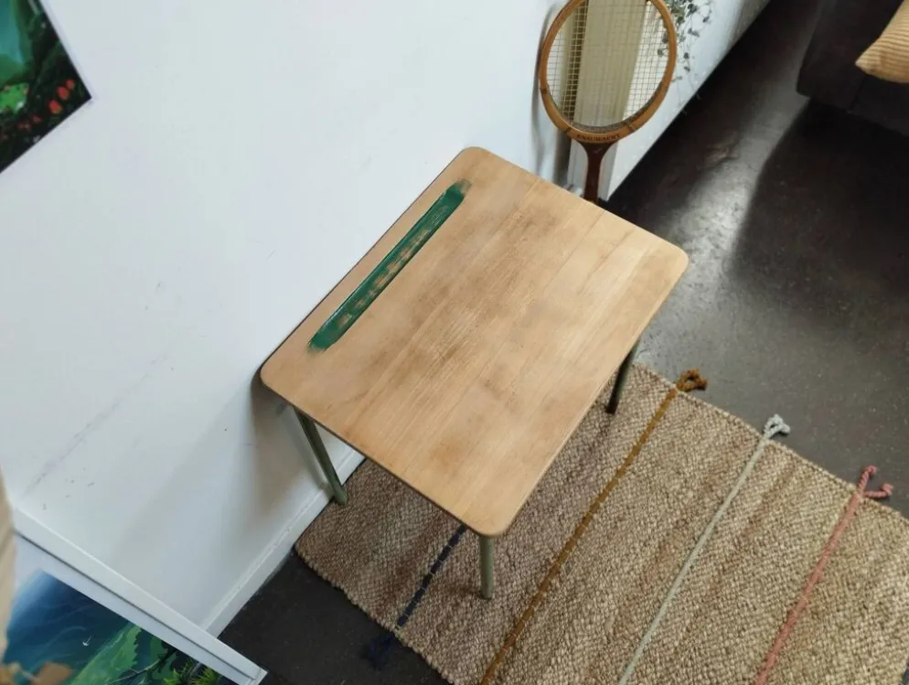 Bureau d'Ecole Maternelle- Petit Bureau Vintage