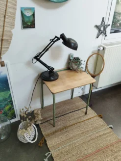 Bureau d'Ecole Maternelle- Petit Bureau Vintage
