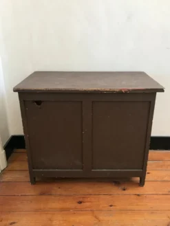 Bureau d’enfant
