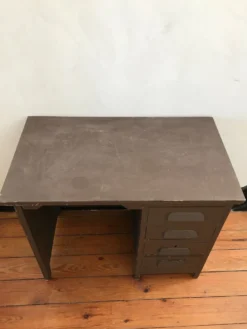 Bureau d’enfant