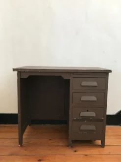 Bureau d’enfant