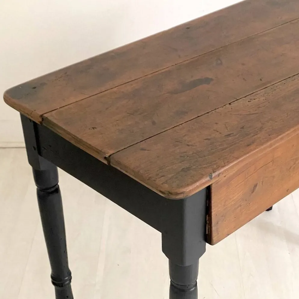 Bureau d'enfant en chêne, XIXème siècle