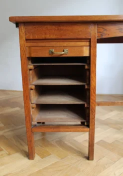 Bureau d'enfant 'Jerry' en chêne massif des années 1930
