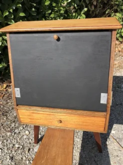 Bureau d’enfant vintage
