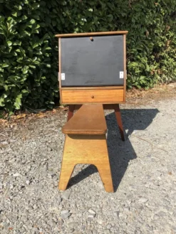 Bureau d’enfant vintage
