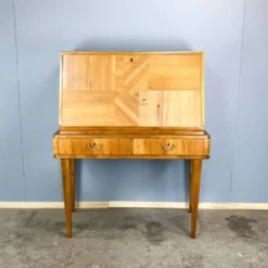 Bureau de secrétaire, bois de cerisier, années 1940