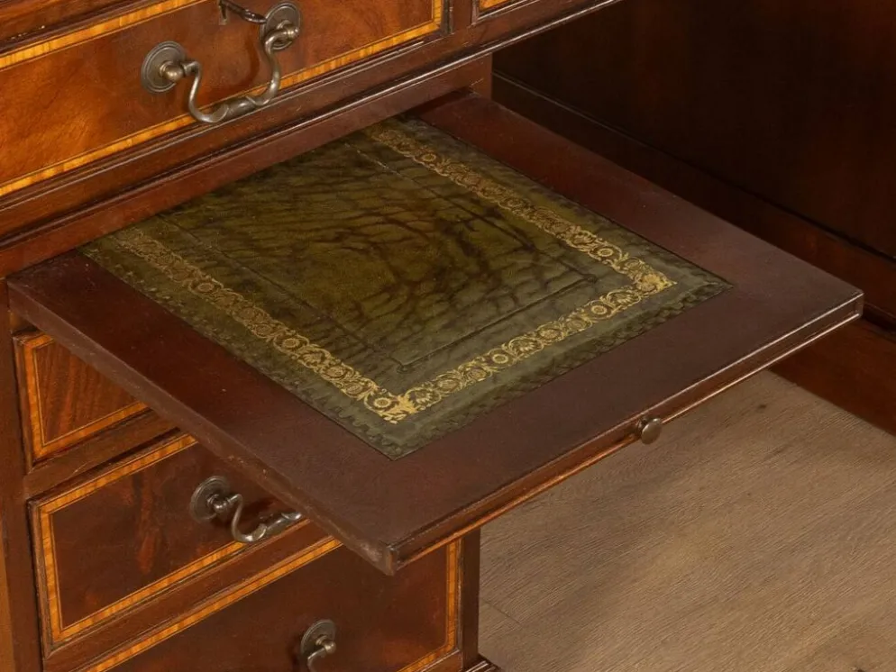 Bureau de style anglais ancien