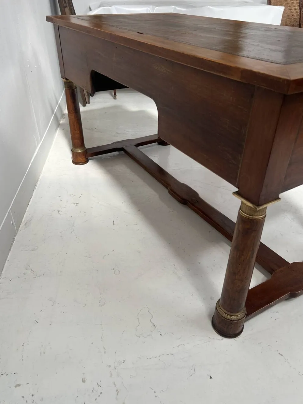 Bureau de style Empire en acajou et placage XIXieme siècle