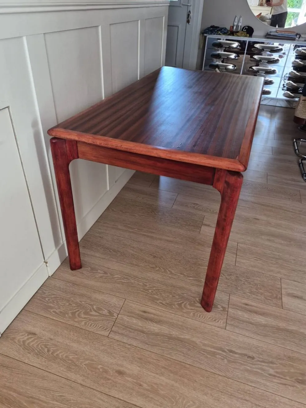 Bureau de style scandinave vintage