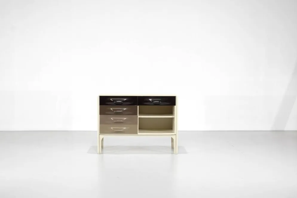 Bureau " DF2000 " conçu par Raymond Loewy pour Doubinsky Frères, France