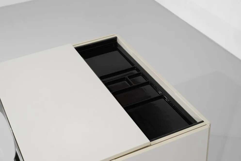Bureau " DF2000 " conçu par Raymond Loewy pour Doubinsky Frères, France