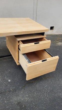 Bureau édition Minvielle par Pierre Guariche, 1950