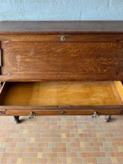 Bureau dos d'âne en chêne - Années 1950