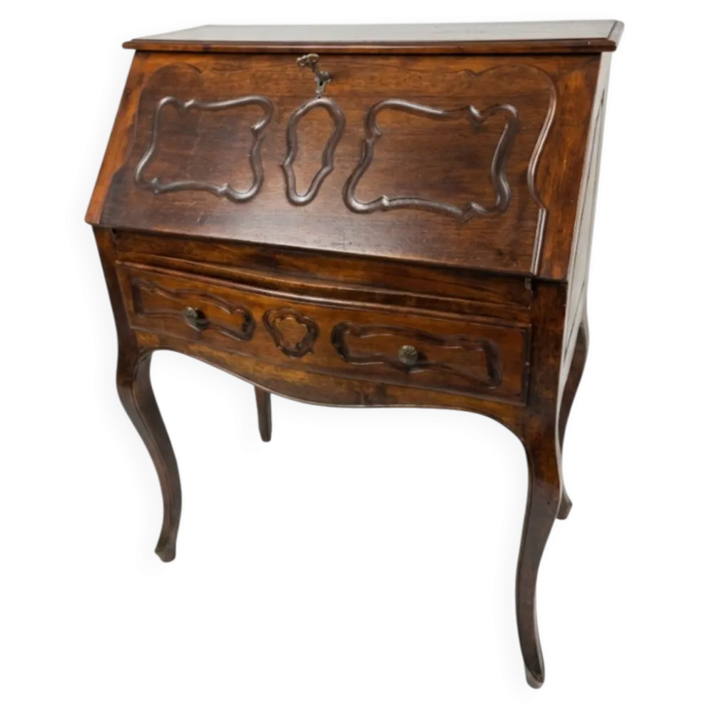 Bureau dos d'âne galbé en noyer (secrétaire)