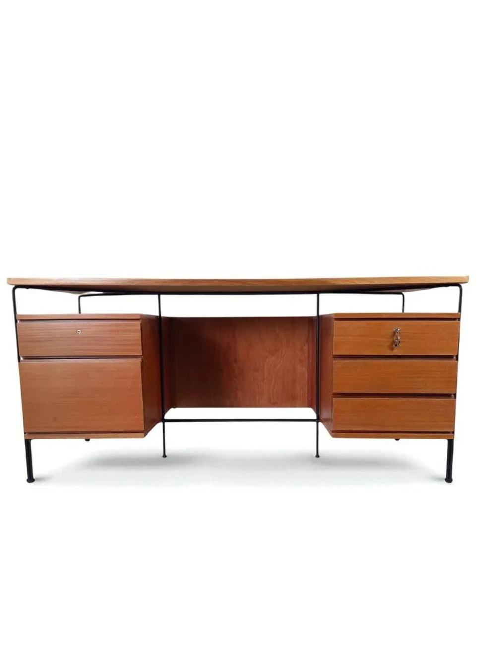 Bureau double caisson moderniste ARP (Guariche, Motte, Mortier) – 1955