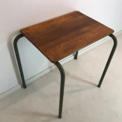 Bureau d’étudiant années 50
