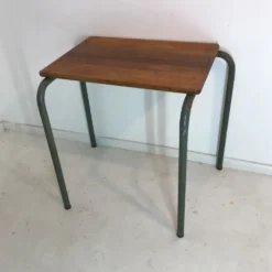Bureau d’étudiant années 50