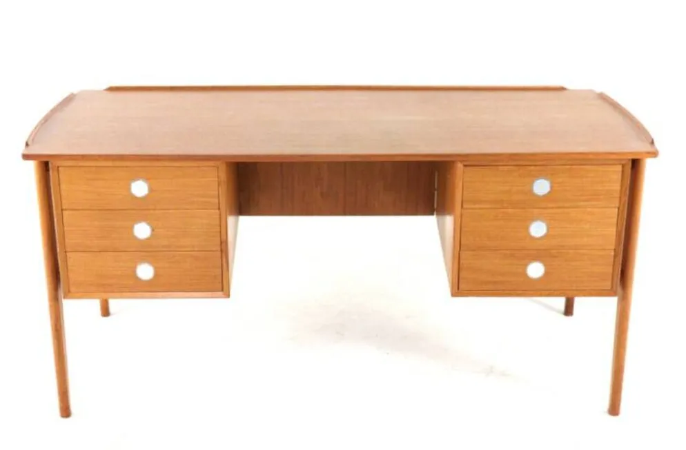Bureau Dyrlund en teck de design danois moderne du milieu du siècle