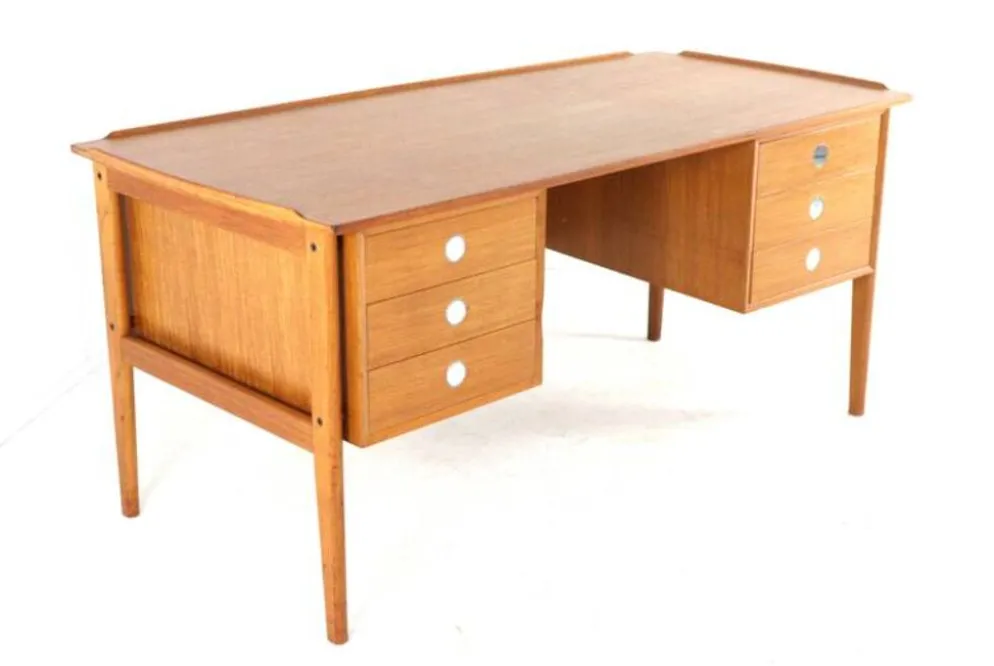 Bureau Dyrlund en teck de design danois moderne du milieu du siècle