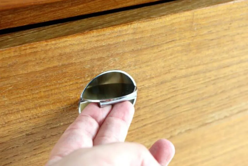 Bureau Dyrlund en teck de design danois moderne du milieu du siècle
