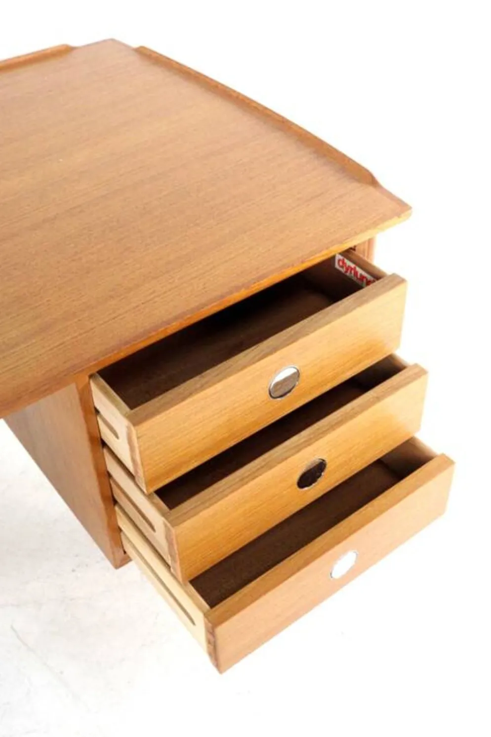 Bureau Dyrlund en teck de design danois moderne du milieu du siècle