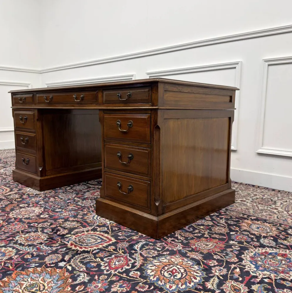 Bureau Eichholtz classique anglais