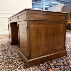Bureau Eichholtz classique anglais