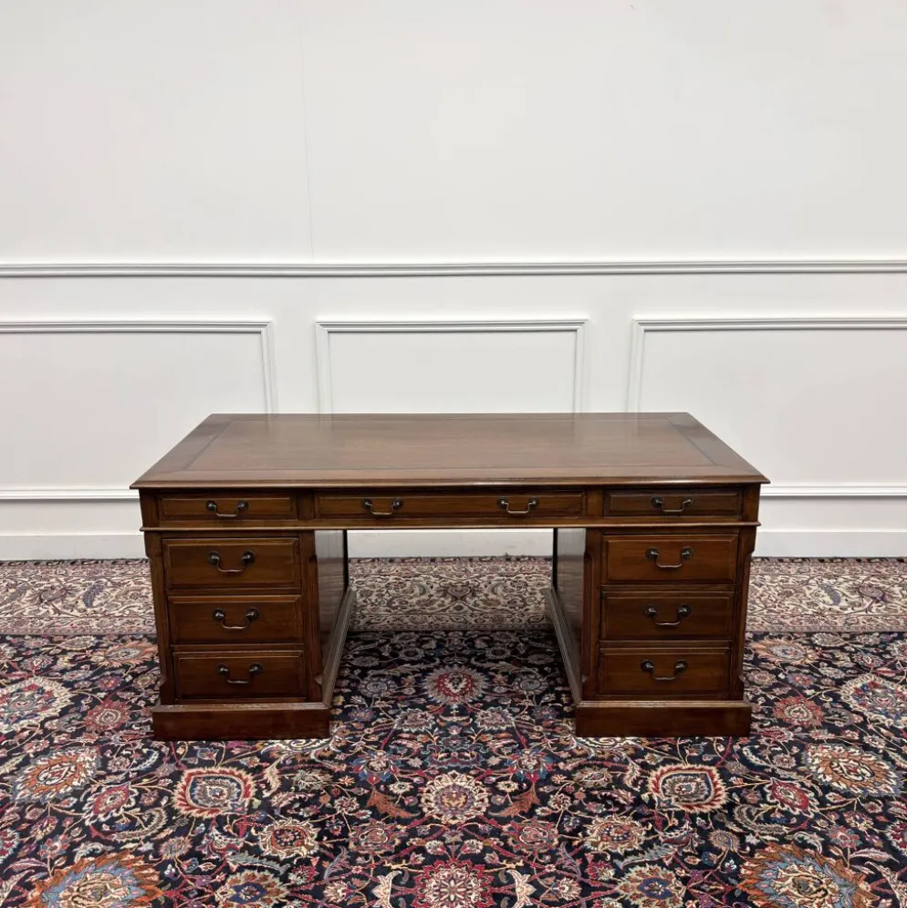 Bureau Eichholtz classique anglais