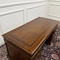 Bureau Eichholtz classique anglais