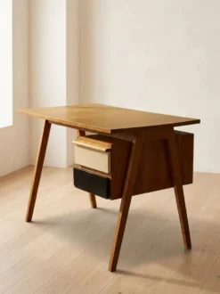 Bureau en bois de style mid-century par Robin Day, années 1950, Royaume-Uni